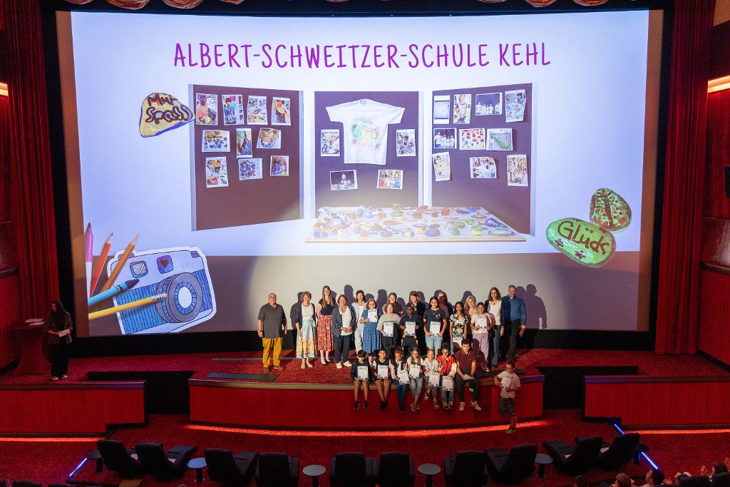 3. Platz: Move-it: Wir bewegen was. Unsere Glücksbringer ziehen Kreise von der Albert-Schweitzer-Schule aus Kehl
