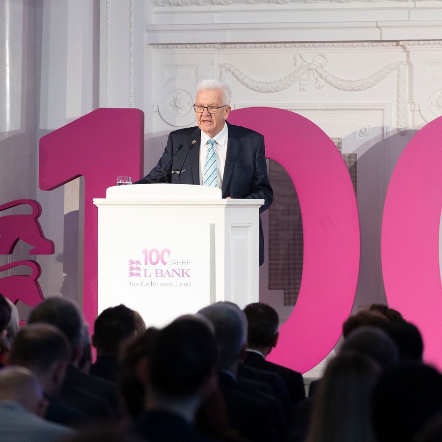 Winfried Kretschmann, Ministerpräsident des Landes Baden-Württemberg bei einer festlichen Rede beim 100-jährigen Jubiläum der L-Bank.